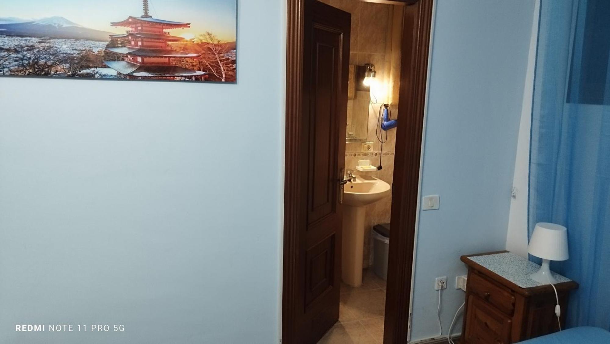Los Cristianos Centro, Room With A Private Bathroom In Shared Apartment Arona (Tenerife) Exterior foto